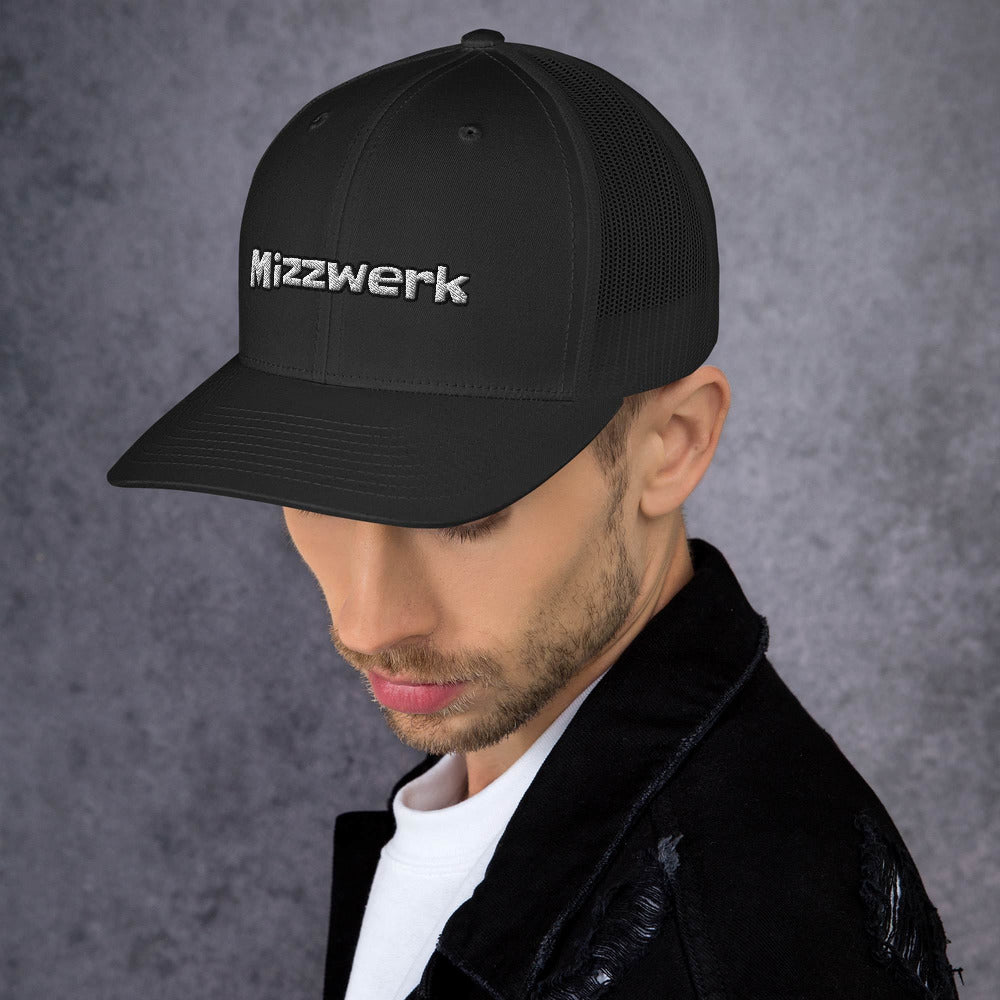 MIZZWERK Trucker Cap